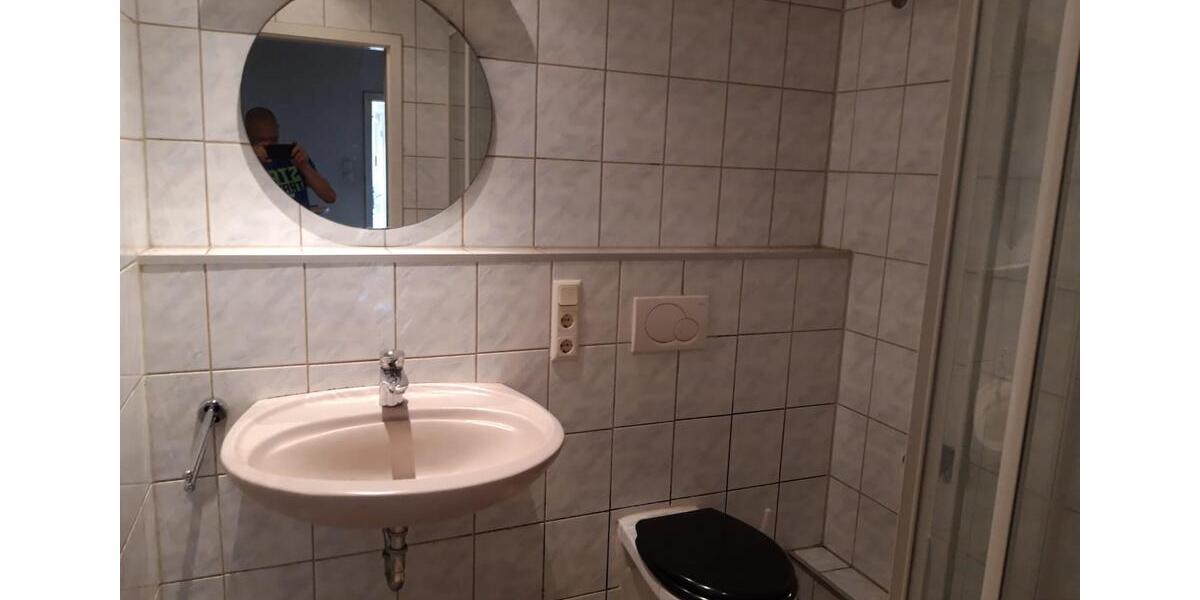 Einfamilienhaus Völklingen - 7 Zimmer, 120 m&sup2;, 85.000&euro; | Angebot:27135159