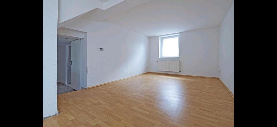 Erdgeschoßwohnung Blomberg - 2 Zimmer, 70 m&sup2;, 548&euro; | Angebot:26396504