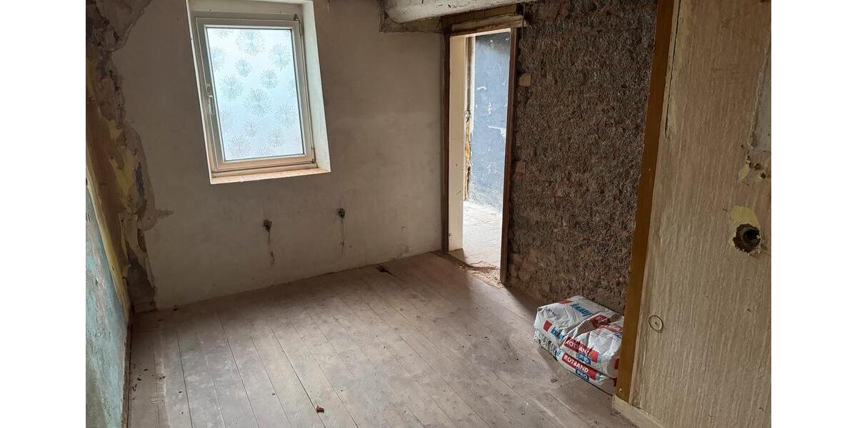 Einfamilienhaus Kall - 6 Zimmer, 100 m&sup2;, 70.000&euro; | Angebot:27121368