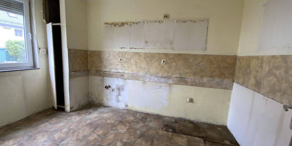 Reihenmittelhaus Schwandorf - 5 Zimmer, 95 m&sup2;, 165.000&euro; | Angebot:26358779