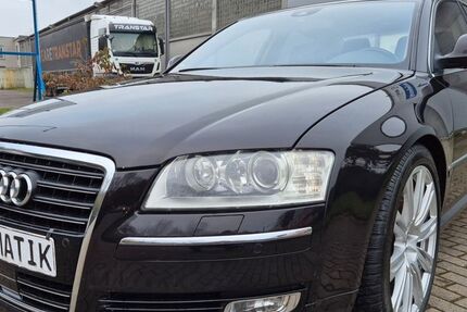 Audi A8 192.000 km 6.950 &euro; Moers 47443