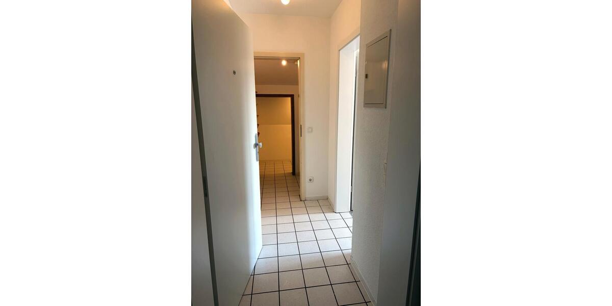Dachgeschoßwohnung Siegen Dillnhütten - 1 Zimmer, 31 m&sup2;, 83.500&euro; | Angebot:27197361