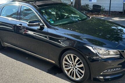 Hyundai Genesis 160.000 km 13.999 &euro; Wiesbaden 65203