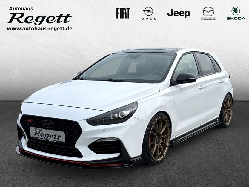 Hyundai i30 50.807 km 23.990 € Soest 59494