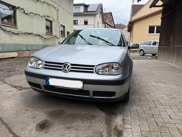 VW Golf 171.319 km 650 &euro; Ravenstein 74747