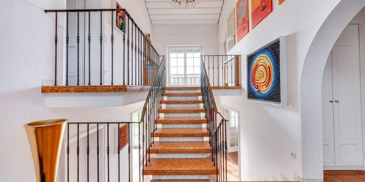 Einfamilienhaus Freising Am Vogelherd - 9 Zimmer, 358 m&sup2;, 2.390.000&euro; | Angebot:25908899