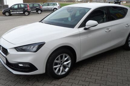 Seat Leon 69.906 km 18.700 &euro; Künzing 94550