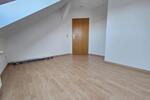 Dachgeschoßwohnung Zwickau - 3 Zimmer, 71 m&sup2;, 448&euro; | Angebot:25362054