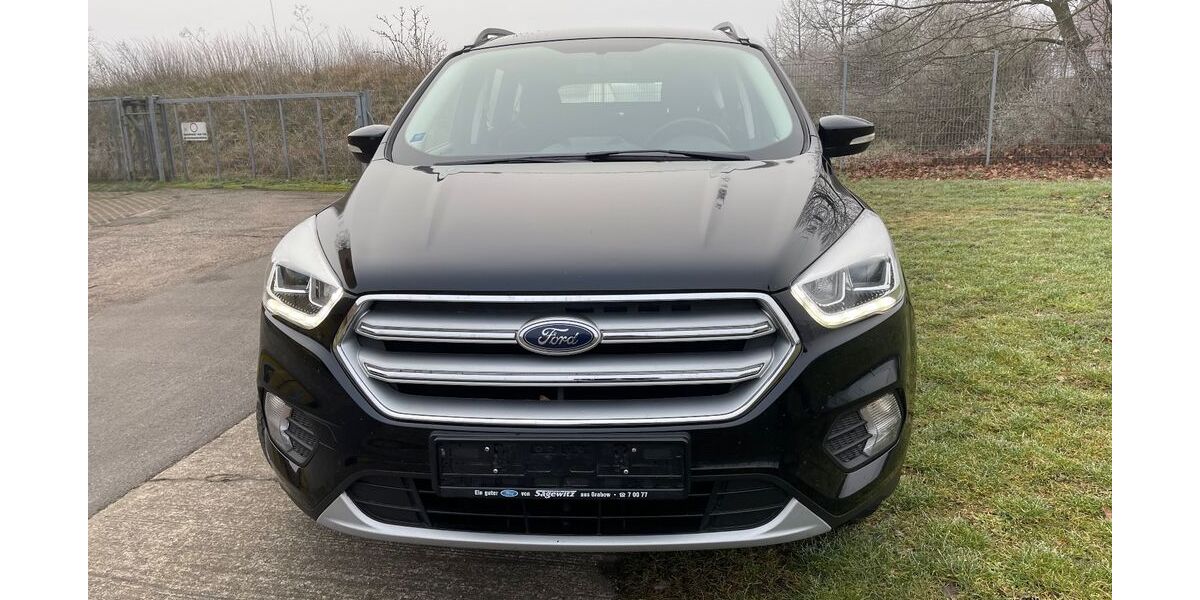 Ford Kuga 155.934 km 9.699 &euro; Parchim 19370