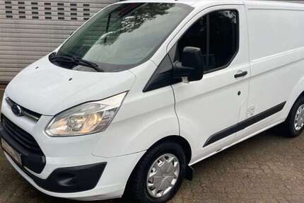 Ford Transit Custom 176.000 km 9.700 &euro; Norderstedt 22844