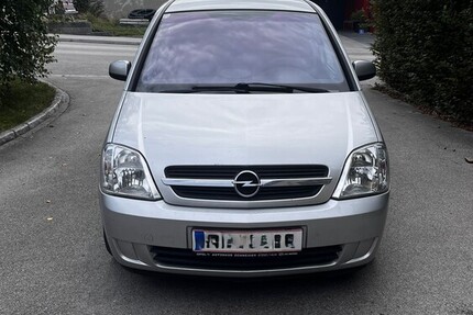 Opel Meriva 126.600 km 2.300 € Schlierbach 4553