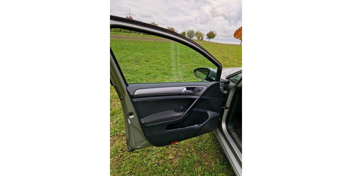 VW Golf 7 113.500 km 12.500 &euro; Bönnigheim 74357