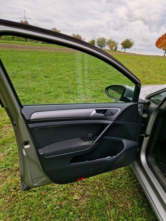 VW Golf 7 113.500 km 12.500 € Bönnigheim 74357