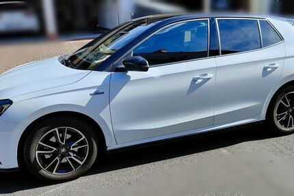 Skoda Fabia 25.000 km 21.500 &euro; Sailauf 63877
