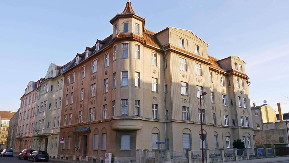 Einfamilienhaus Forst - 30 Zimmer, 865 m&sup2;, 135.000&euro; | Angebot:25197198