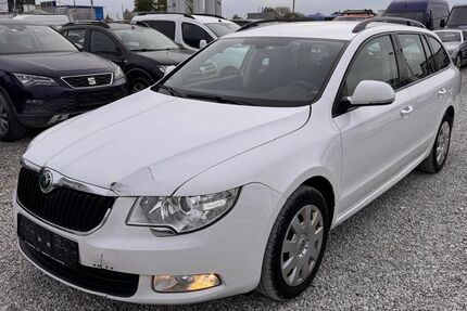 Skoda Superb 315.000 km 2.800 &euro; München 81829