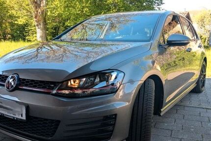 VW Golf 87.000 km 19.000 &euro; Saaldorf-Surheim 83416