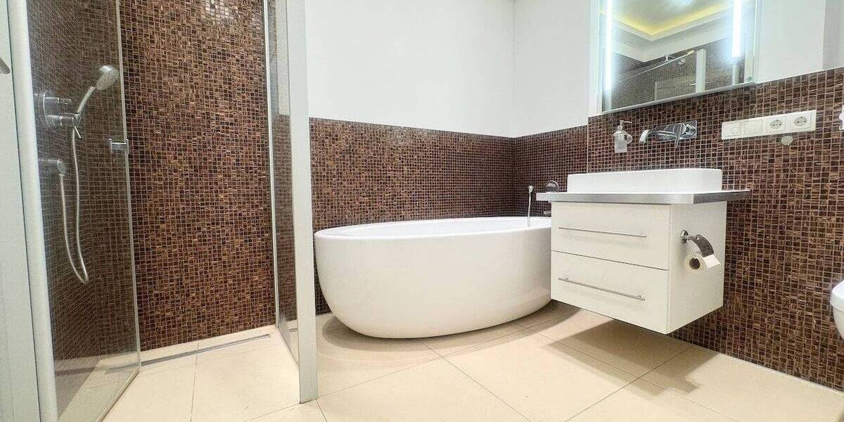 Etagenwohnung Leipzig Stötteritz - 2 Zimmer, 67 m&sup2;, 750&euro; | Angebot:26862877