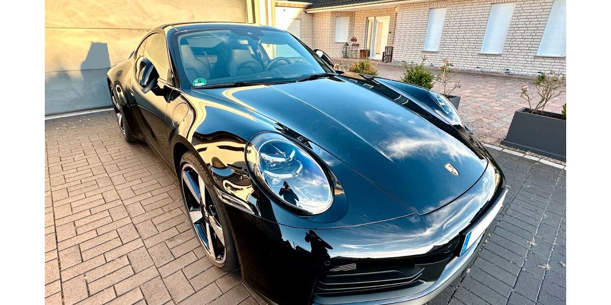 Porsche 992 4.150 km 133.900 &euro; Wolfsburg 38442