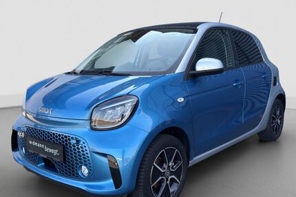 Smart ForFour 49.681 km 12.850 &euro; Zeithain 01619