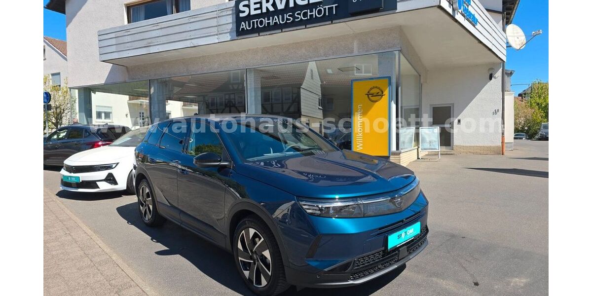 Opel Grandland (X) 11.932 km 29.880 &euro; Lauterbach 36341