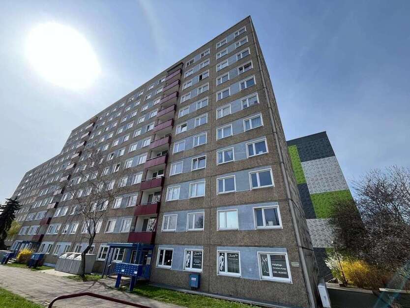 Wohnung zum Mieten in Gera 265,45 € 48 m²