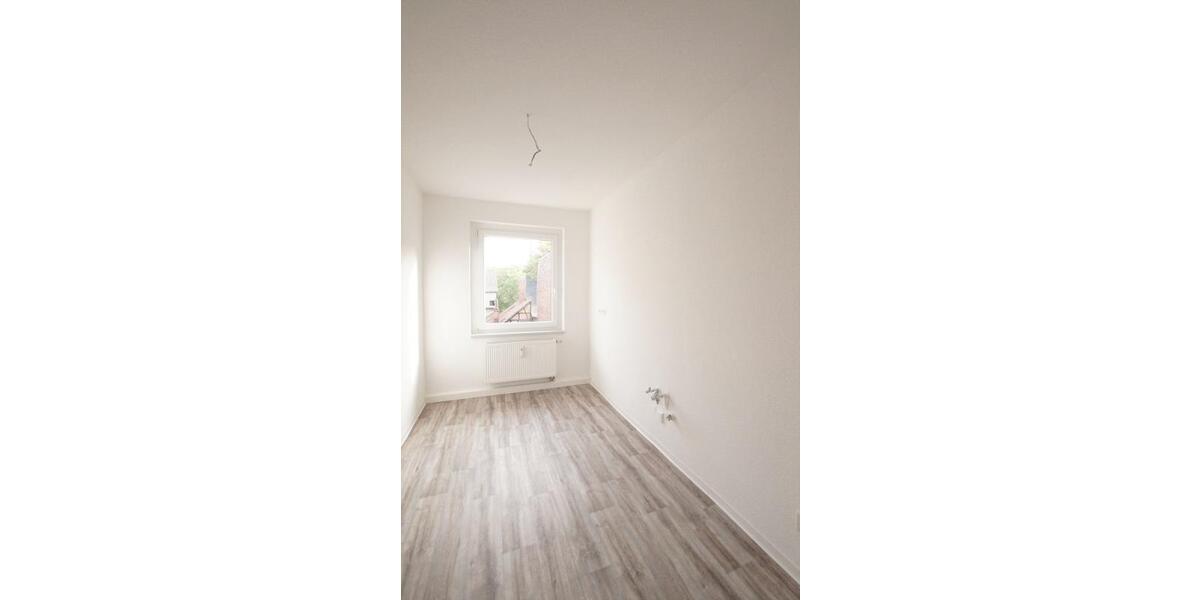 Etagenwohnung Pößneck - 2 Zimmer, 52 m&sup2;, 337&euro; | Angebot:23645057