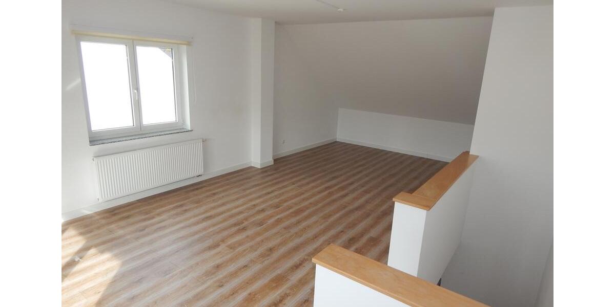 Doppelhaushälfte Leverkusen Bürrig - 4 Zimmer, 155 m&sup2;, 1.900&euro; | Angebot:25472479