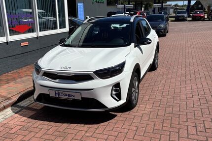 Kia Stonic 57.693 km 16.500 &euro; Jever 26441