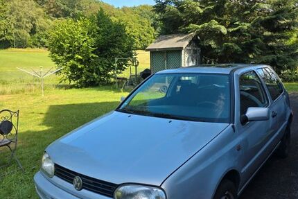 VW Golf 160.000 km 1.299 &euro; Buchholz 53567