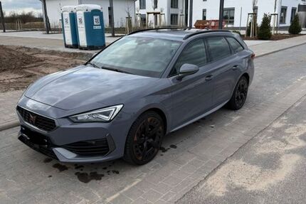 Cupra Leon 100.000 km 22.000 &euro; Hainburg 63512