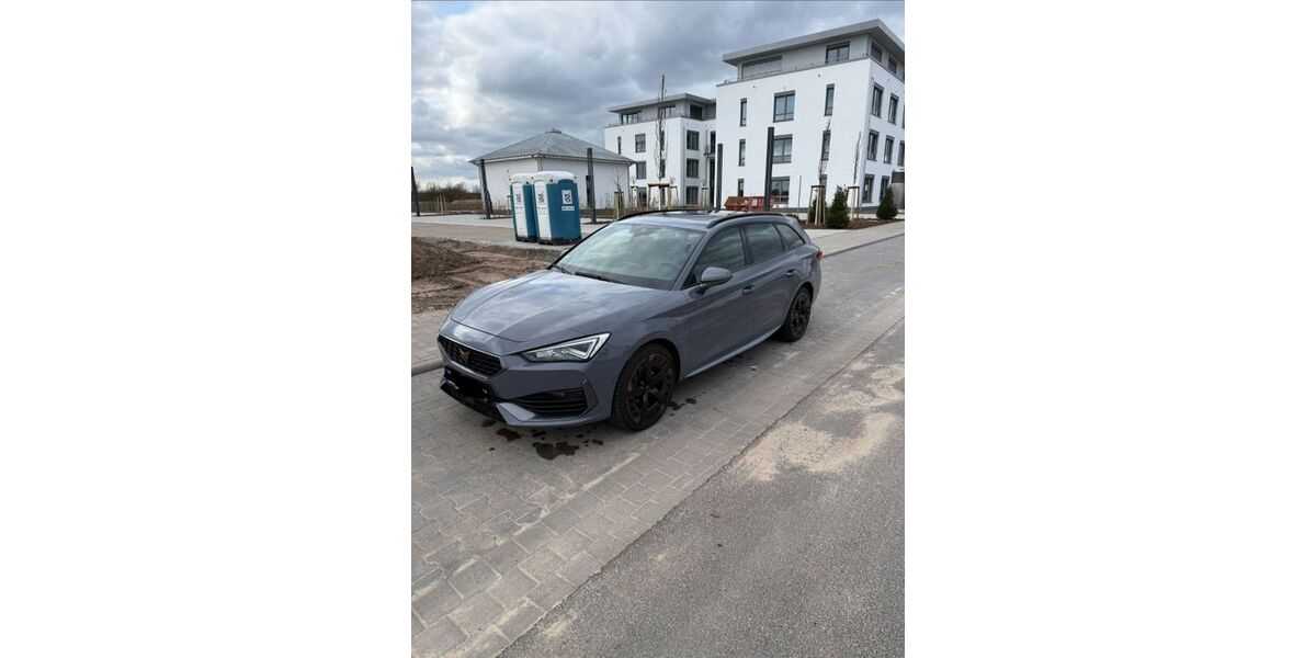 Cupra Leon 100.000 km 22.000 &euro; Hainburg 63512