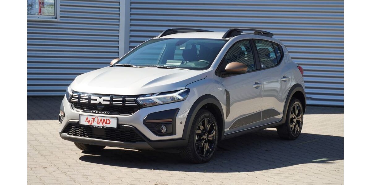 Dacia Sandero 15.282 km 18.950 &euro; Magdeburg 39118