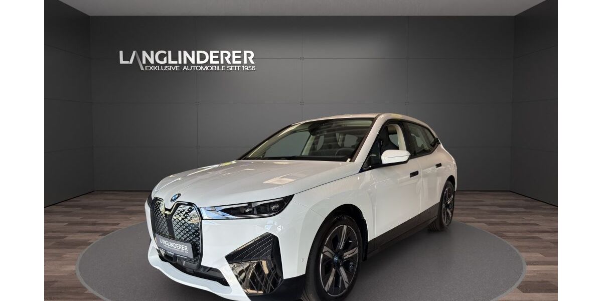 BMW iX 9.501 km 69.900 &euro; Altötting 84503