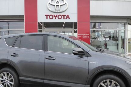 Toyota RAV 4 129.500 km 21.330 &euro; Zeithain 01619