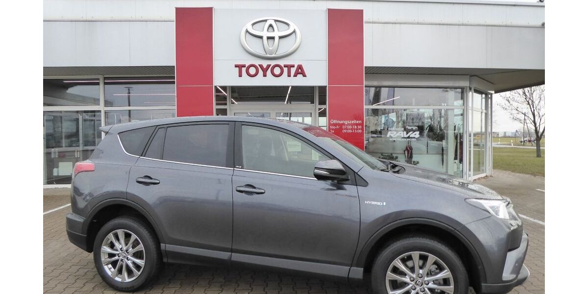 Toyota RAV 4 129.500 km 21.330 &euro; Zeithain 01619