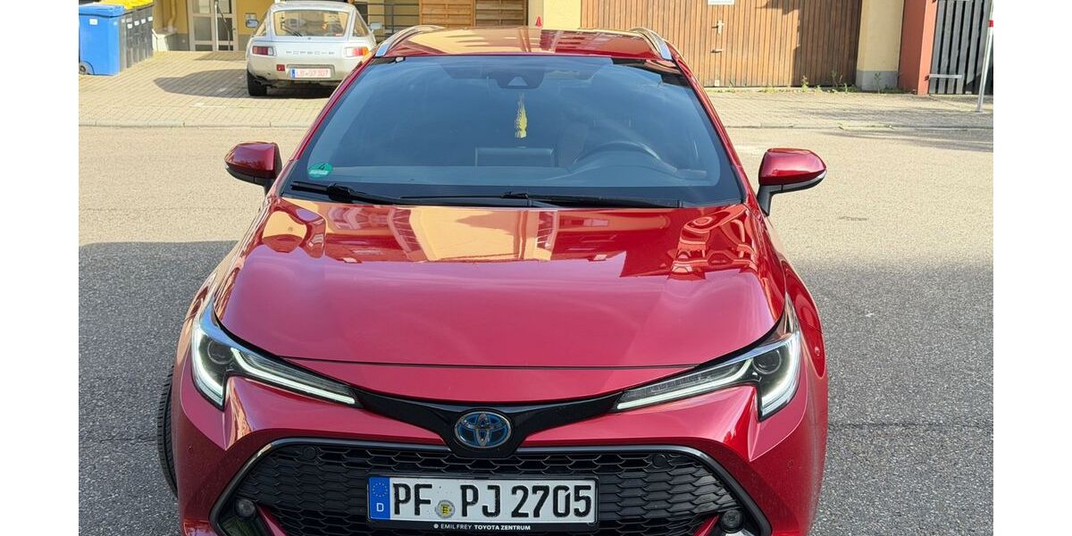 Toyota Corolla 117.000 km 18.900 &euro; Pforzheim 75172