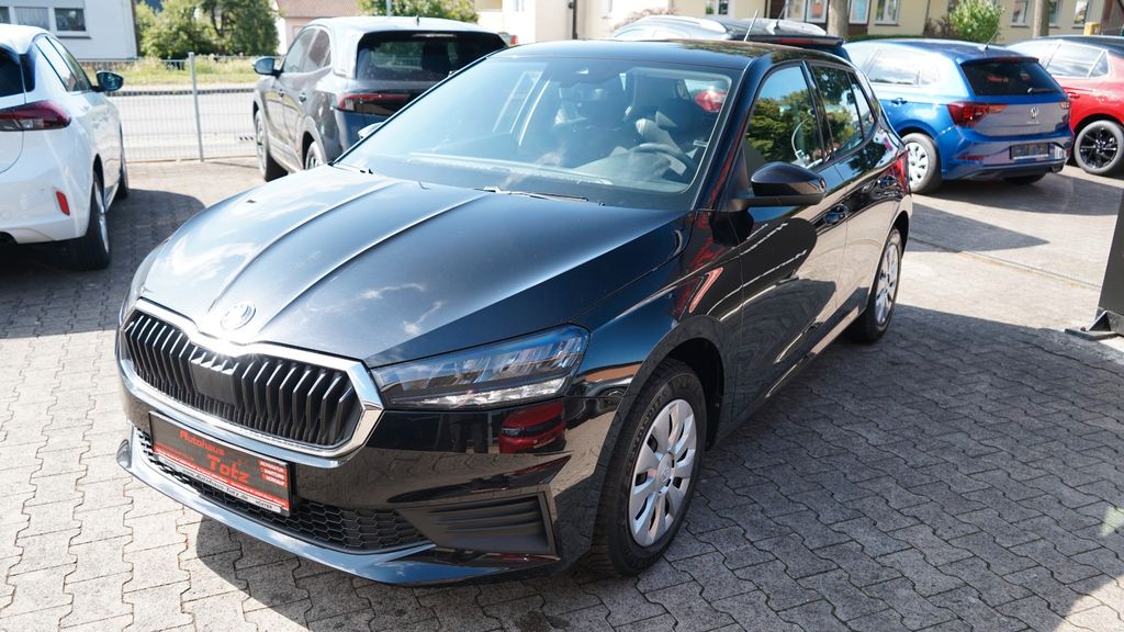 Skoda Fabia 35.038 km 12.999 &euro; Höxter - Albaxen 37671