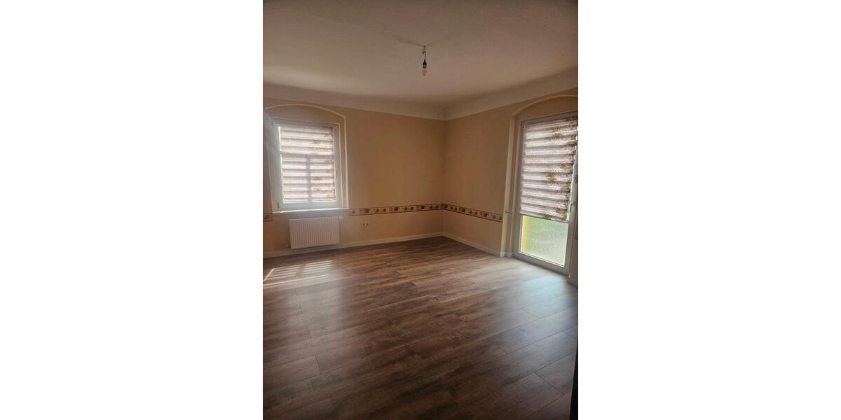 Einfamilienhaus Colditz - 8 Zimmer, 160 m&sup2;, 350.000&euro; | Angebot:26858170