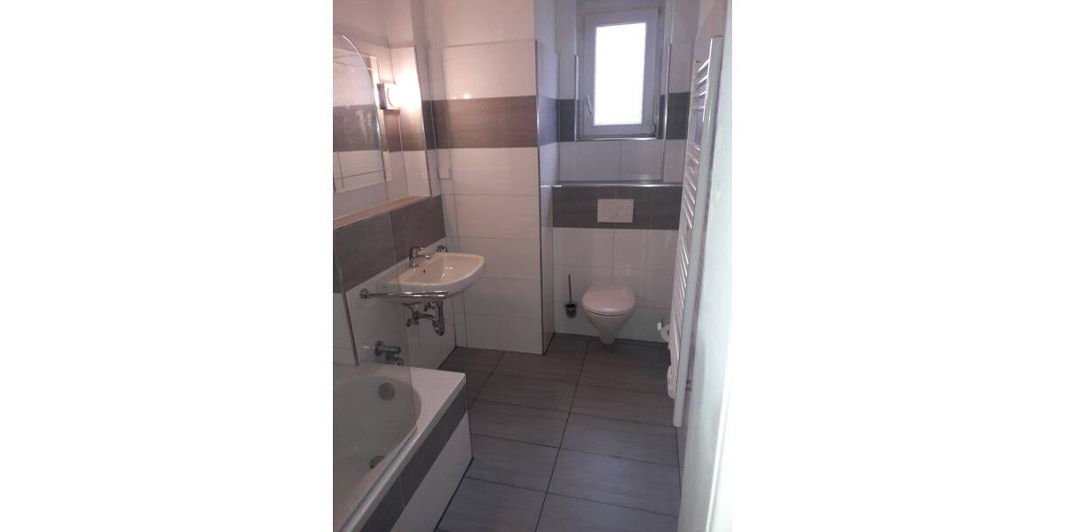 Etagenwohnung Hildesheim Ost - 3 Zimmer, 73 m&sup2;, 630&euro; | Angebot:26909903
