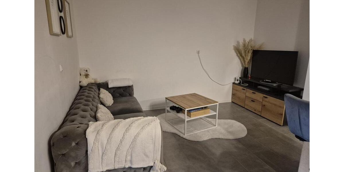 Erdgeschoßwohnung Saterland - 3 Zimmer, 80 m&sup2;, 600&euro; | Angebot:25567975