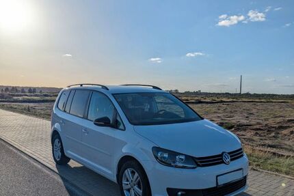 VW Touran 118.580 km 9.999 € Boldela 19077