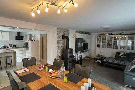 Wohnung zum Kaufen in Bruchsal-Heidelsheim 317.000 € 111.5 m² 4 zimmer