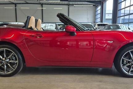 Mazda MX-5 12.000 km 28.790 &euro; Geesthacht bei Hamburg 21502