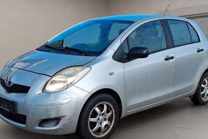 Toyota Yaris 135.074 km 2.993 &euro; Eislingen 73054