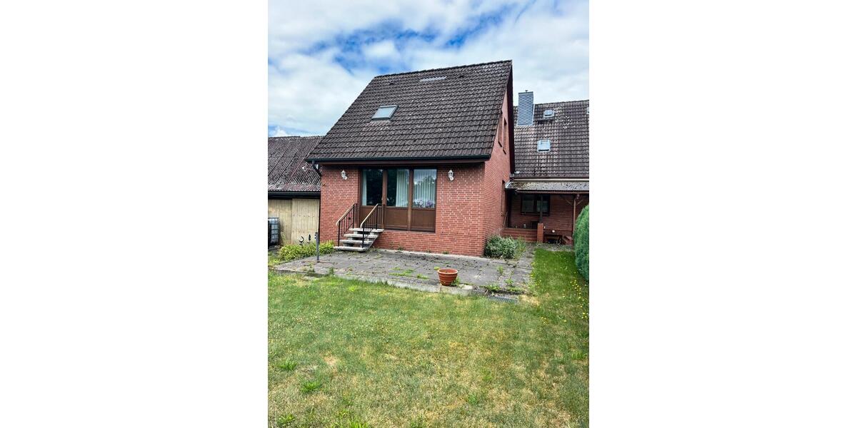 Doppelhaushälfte Bremervörde - 6 Zimmer, 142 m&sup2;, 180.000&euro; | Angebot:27092333