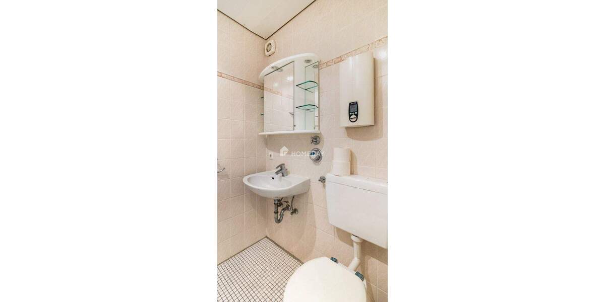 Mehrfamilienhaus, Wohnhaus Frankfurt Griesheim - 8 Zimmer, 175 m&sup2;, 399.000&euro; | Angebot:25677737