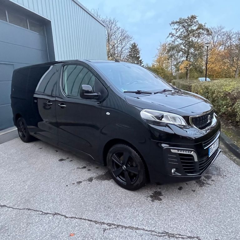 Peugeot Traveller 118.500 km 25.500 € Dortmund 44149