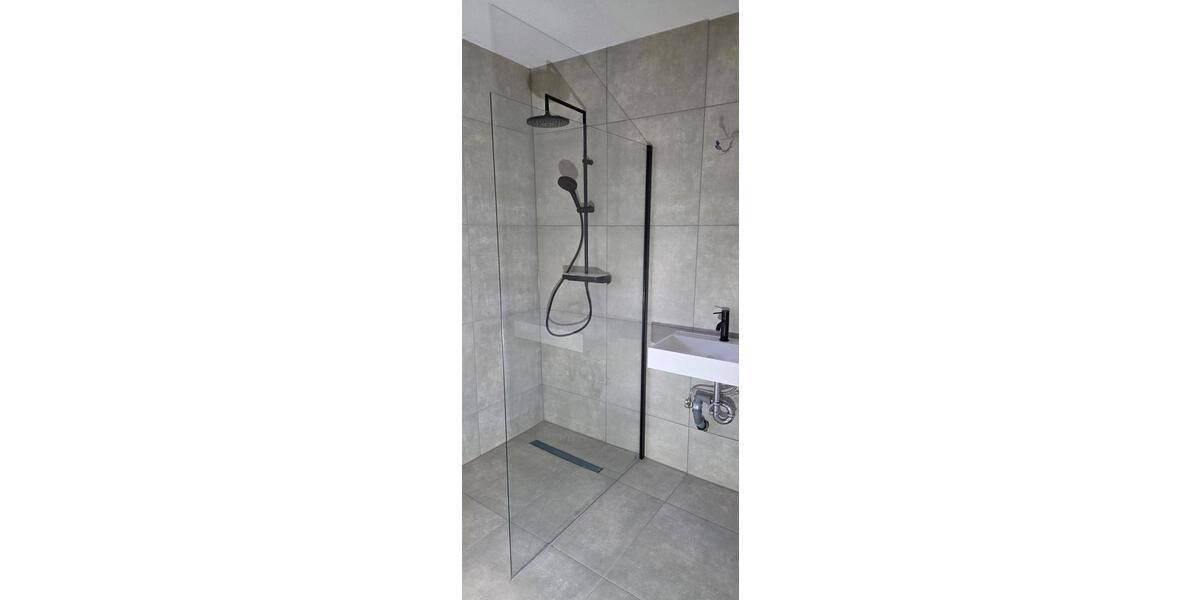 2 ZKB frisch renoviert Stellplatz 52 m² Edenkoben Zentrum 2 zimmer