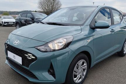 Hyundai i10 4.530 km 16.990 &euro; Freyburg 06632